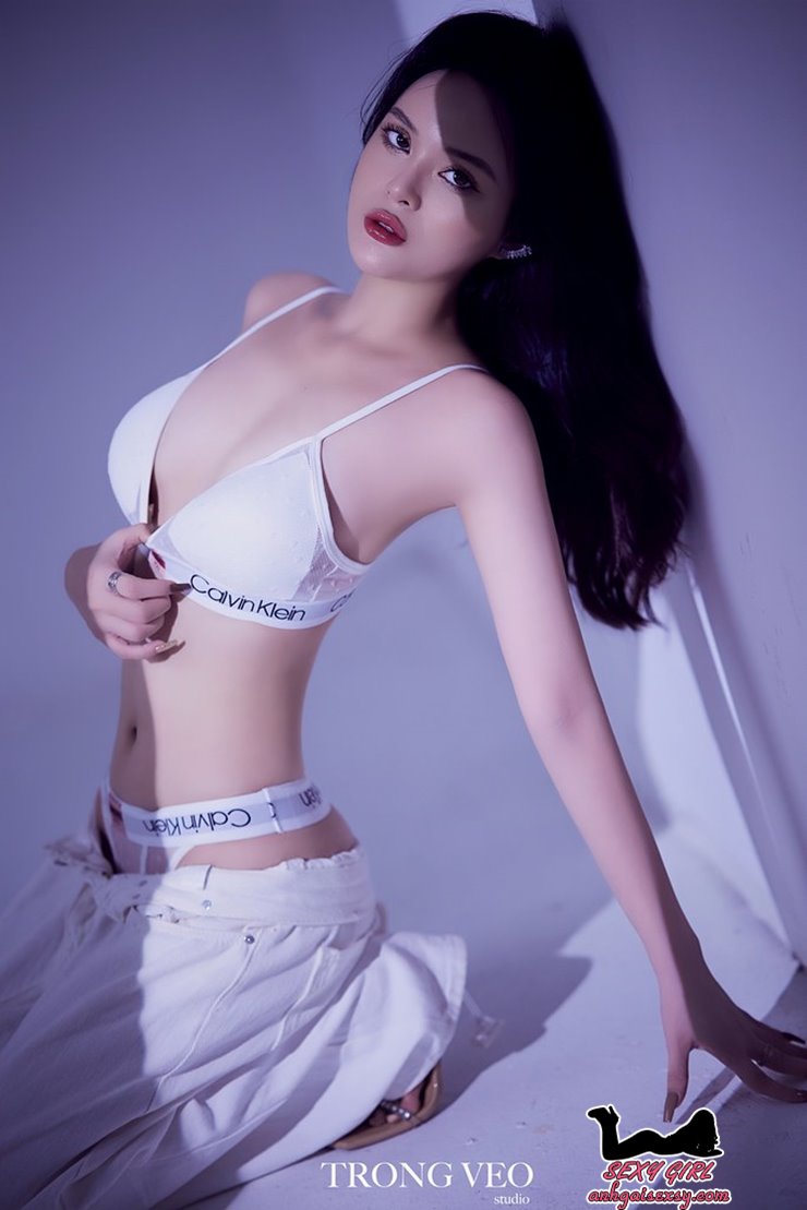 Bức ảnh hot girl Việt mặc bikini siêu sexy